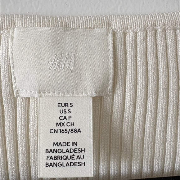 H&M Ribbed Knit Top - Picture 2 of 4